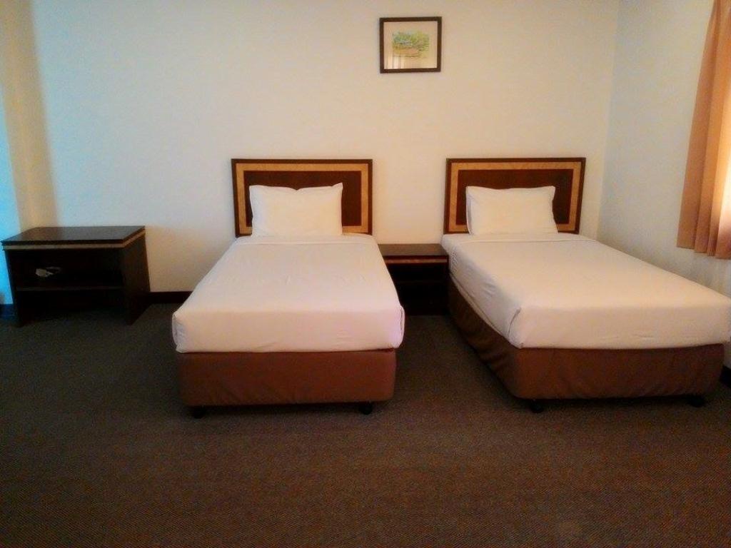 KP hotel Kumphawapi Eksteriør billede